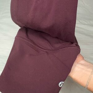 Lululemon Athletica Wine Leggings align high rise pant/ 28” inseam Size 2